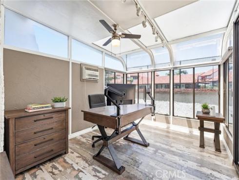 1409 Arch Lane, Huntington Beach, CA