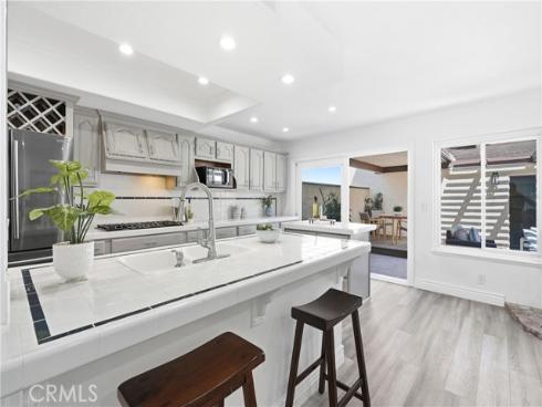 1810 Huntington Street, Huntington Beach, CA