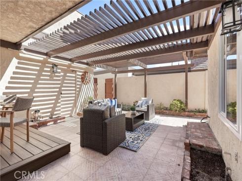 1810 Huntington Street, Huntington Beach, CA