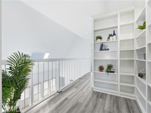 1810 Huntington Street, Huntington Beach, CA