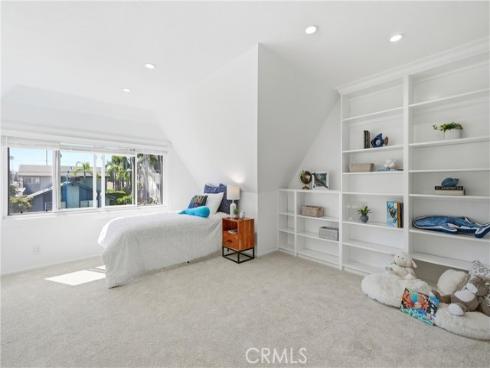 1810 Huntington Street, Huntington Beach, CA
