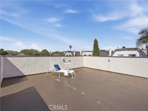1810 Huntington Street, Huntington Beach, CA