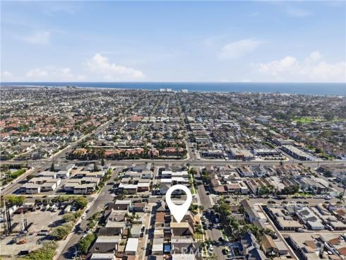 1810 Huntington Street, Huntington Beach, CA