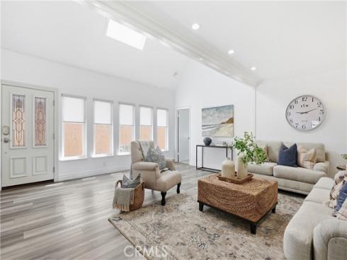 1810 Huntington Street, Huntington Beach, CA