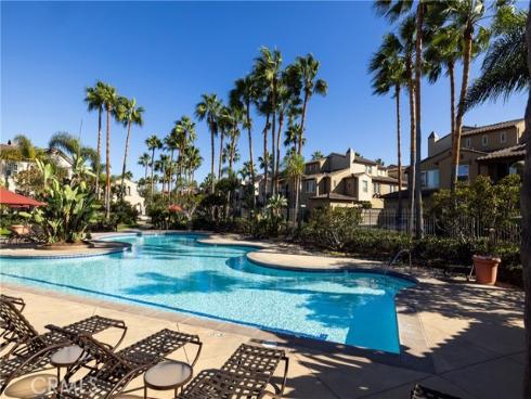 21245 Baeza , Huntington Beach, CA