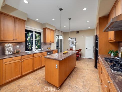 21245 Baeza , Huntington Beach, CA