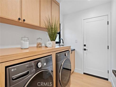 22102 Jonesport Lane, Huntington Beach, CA