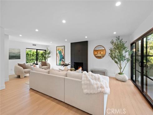 22102 Jonesport Lane, Huntington Beach, CA