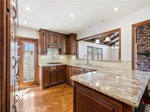 17771 Misty Lane , Huntington Beach, CA