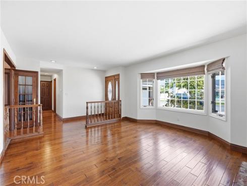 17771 Misty Lane , Huntington Beach, CA