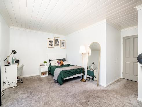 20161 Port Greenwich Lane, Huntington Beach, CA