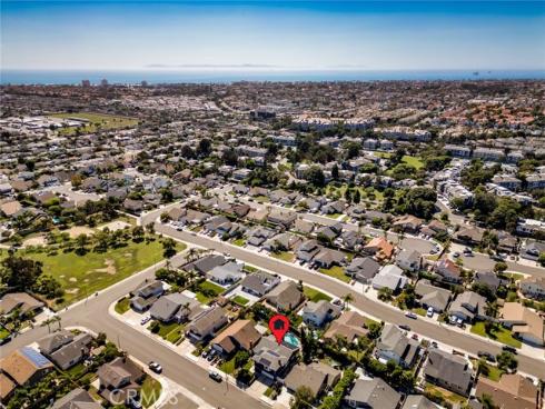 20161 Port Greenwich Lane, Huntington Beach, CA