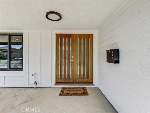 10091 Edye Drive, Huntington Beach, CA