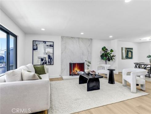 10091 Edye Drive, Huntington Beach, CA