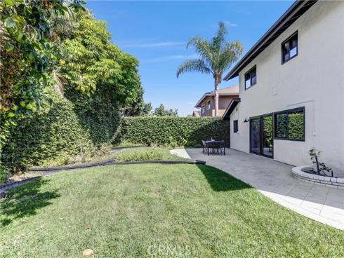 10091 Edye Drive, Huntington Beach, CA