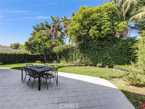10091 Edye Drive, Huntington Beach, CA
