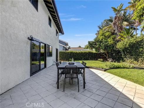 10091 Edye Drive, Huntington Beach, CA
