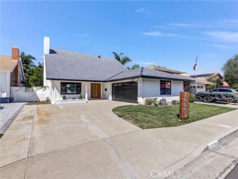 10091 Edye Drive, Huntington Beach, CA
