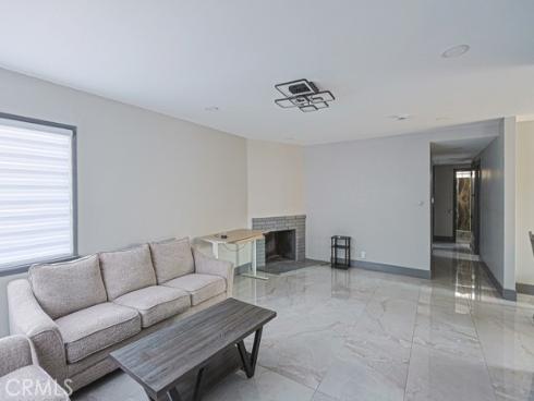16561  Monroe  , Huntington Beach, CA