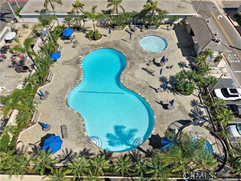 9741 Cornwall Drive, Huntington Beach, CA