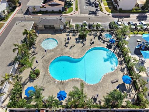 9741 Cornwall Drive, Huntington Beach, CA