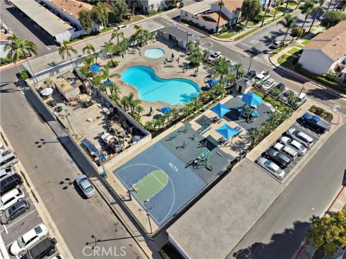 9741 Cornwall Drive, Huntington Beach, CA