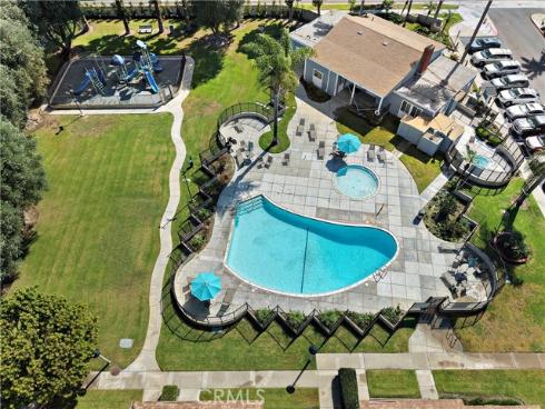 9741 Cornwall Drive, Huntington Beach, CA