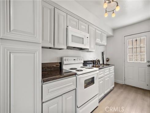 9741 Cornwall Drive, Huntington Beach, CA