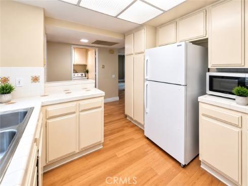 16581 Grunion 105 Lane, Huntington Beach, CA