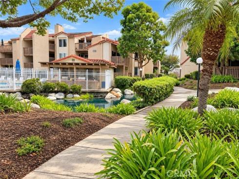 16581 Grunion 105 Lane, Huntington Beach, CA
