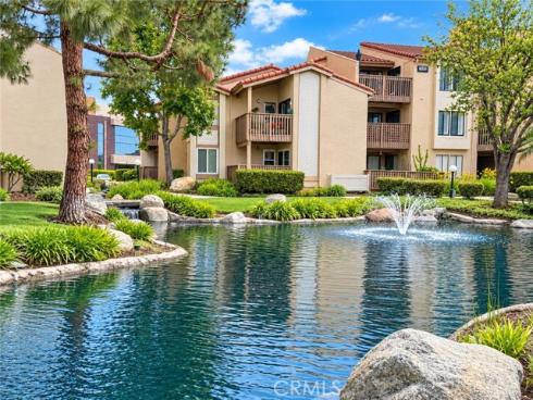 16581 Grunion 105 Lane, Huntington Beach, CA