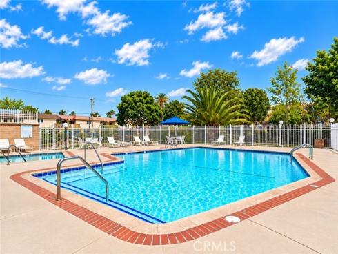16581 Grunion 105 Lane, Huntington Beach, CA