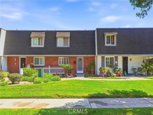 20244 Magnolia Street , Huntington Beach, CA