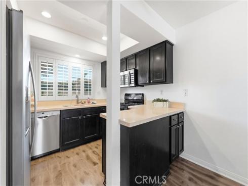 20244 Magnolia Street , Huntington Beach, CA
