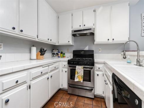 16960 Algonquin 103 Street, Huntington Beach, CA