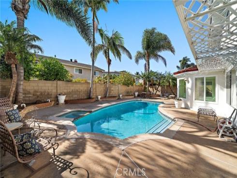 20241  Morristown  , Huntington Beach, CA