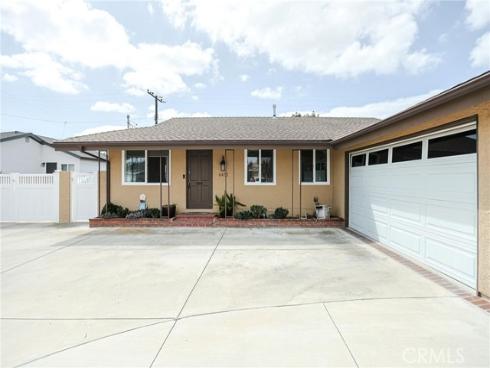 6452 Brown