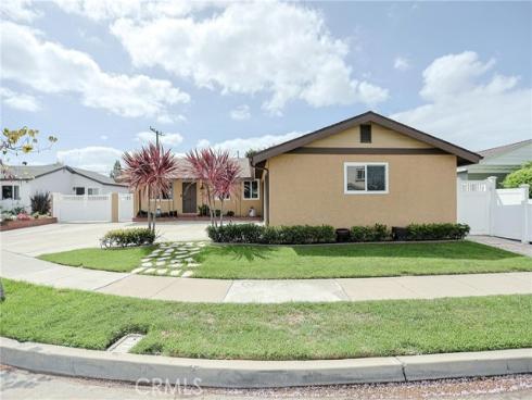6452 Brown , Huntington Beach, CA