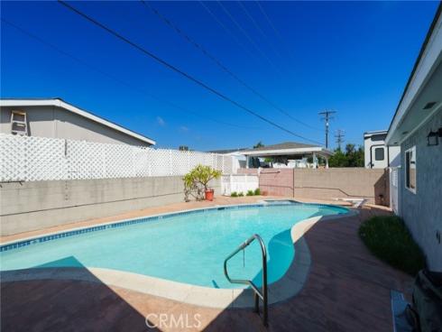 16281  Saratoga Lane  , Huntington Beach, CA