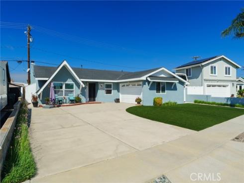 16281  Saratoga Lane  , Huntington Beach, CA