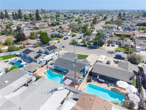 16281  Saratoga Lane  , Huntington Beach, CA