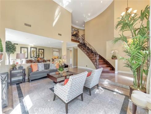 6831 Turf Drive, Huntington Beach, CA