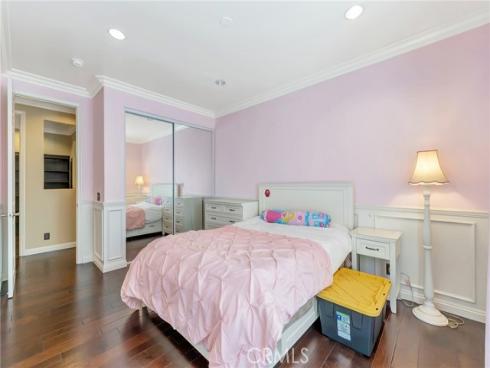 6831 Turf Drive, Huntington Beach, CA