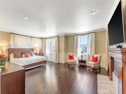 6831 Turf Drive, Huntington Beach, CA