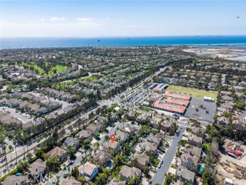 6831 Turf Drive, Huntington Beach, CA