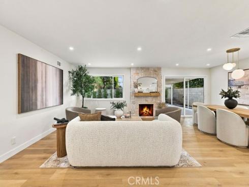 21142  Brookhurst   Street, Huntington Beach, CA