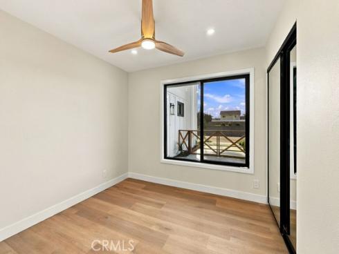21142  Brookhurst   Street, Huntington Beach, CA