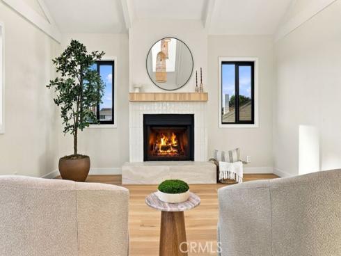 21142  Brookhurst   Street, Huntington Beach, CA