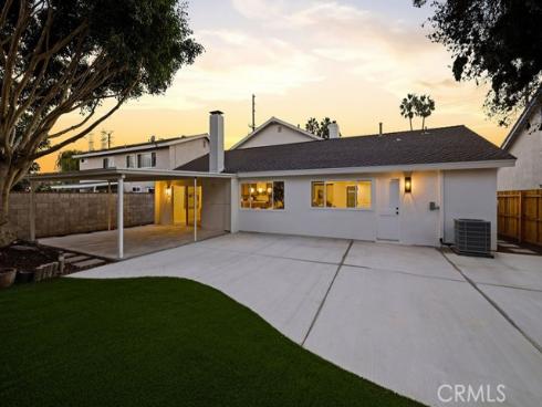 21142  Brookhurst   Street, Huntington Beach, CA