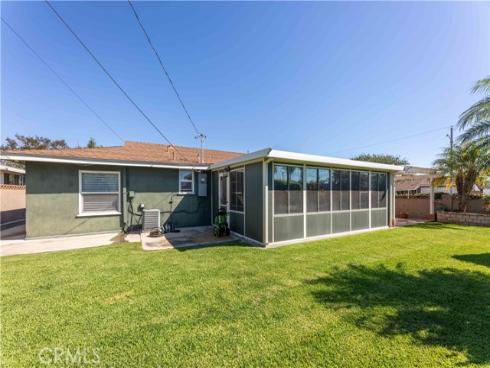 19271  Harding   Lane, Huntington Beach, CA